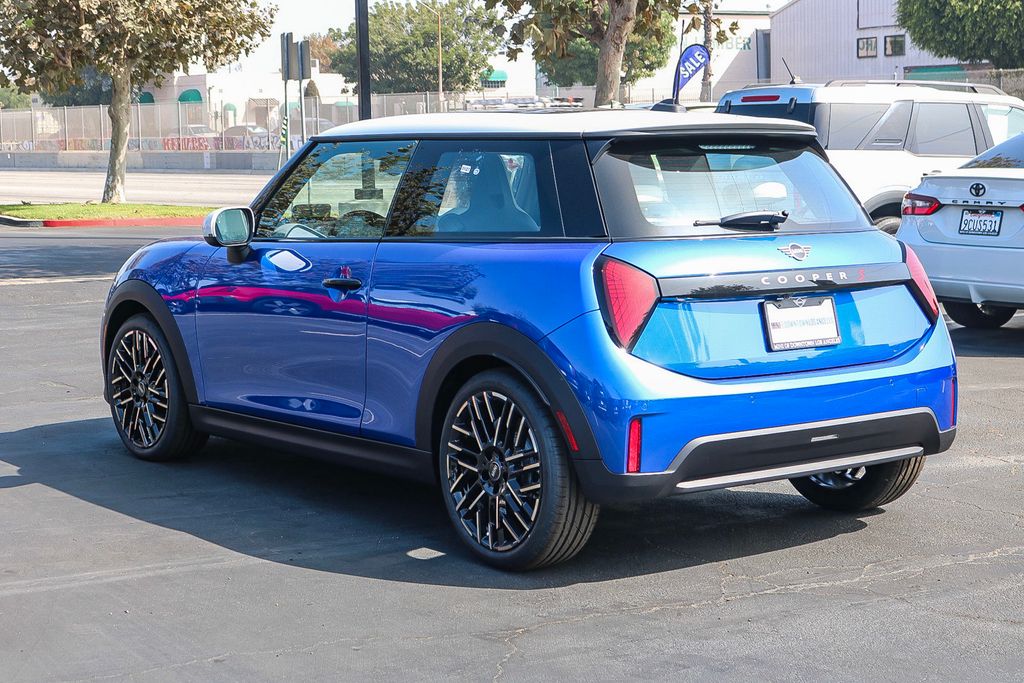 2025 MINI Cooper S  6