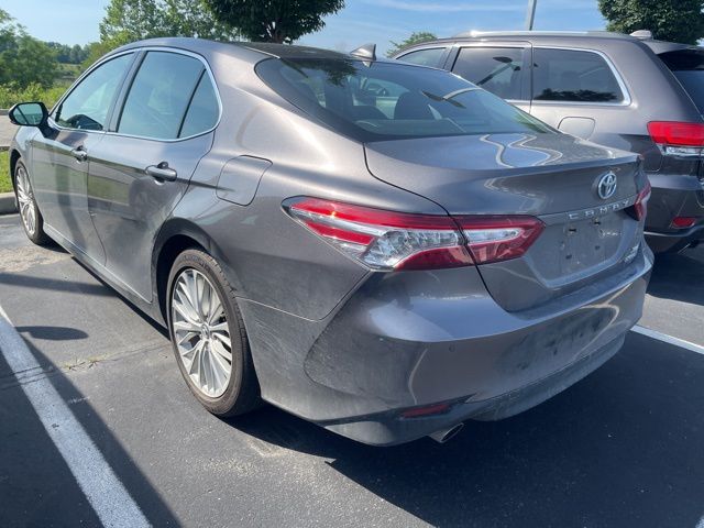 Thumbnail: 2018 Toyota Camry - 4