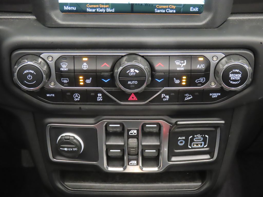 Thumbnail: 2021 Jeep Wrangler - 24