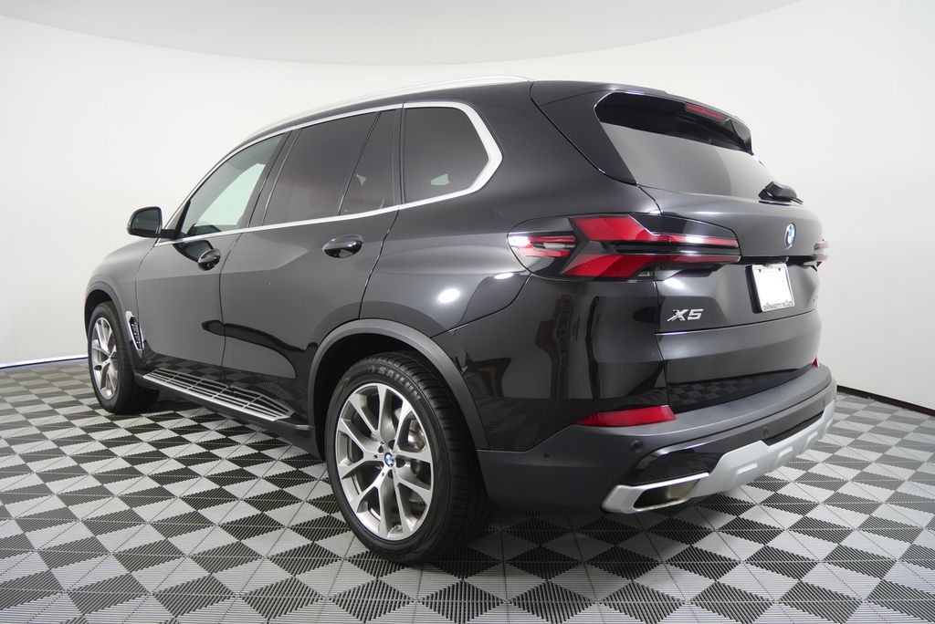 Thumbnail: 2024 BMW X5 - 5
