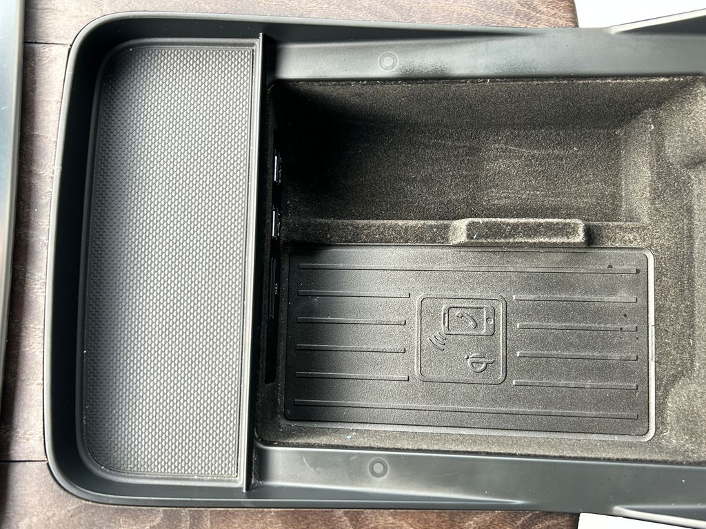 Thumbnail: 2020 Audi Q8 - 29