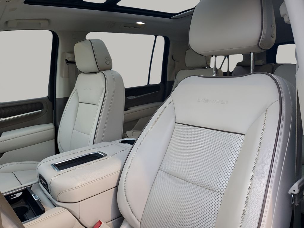 Used Car 2022 Gmc Yukon Xl  Denali For Sale Under $60,000 In Austin, Texas