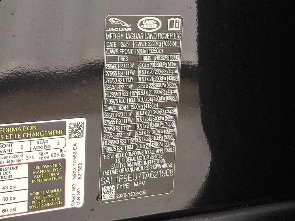 Thumbnail: 2026 Land Rover Range Rover Sport - 21