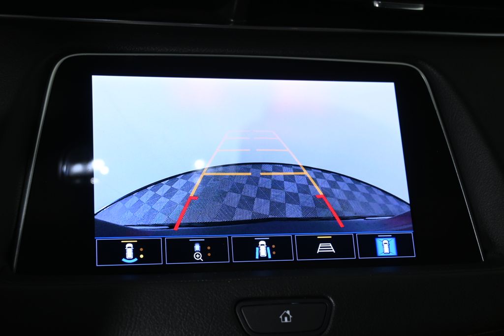2022 Cadillac XT4 Premium Luxury 21