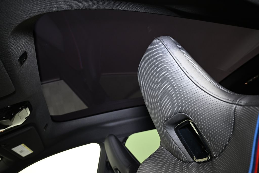 Thumbnail: 2026 BMW iX - 20