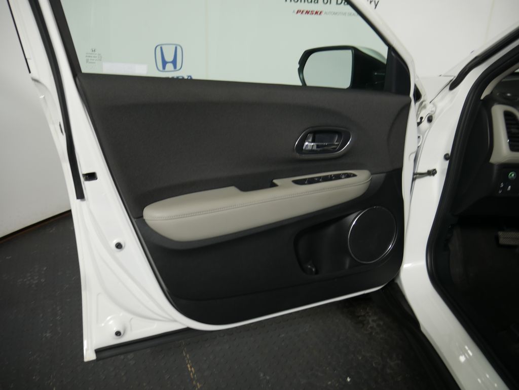 Thumbnail: 2022 Honda HR-V - 15