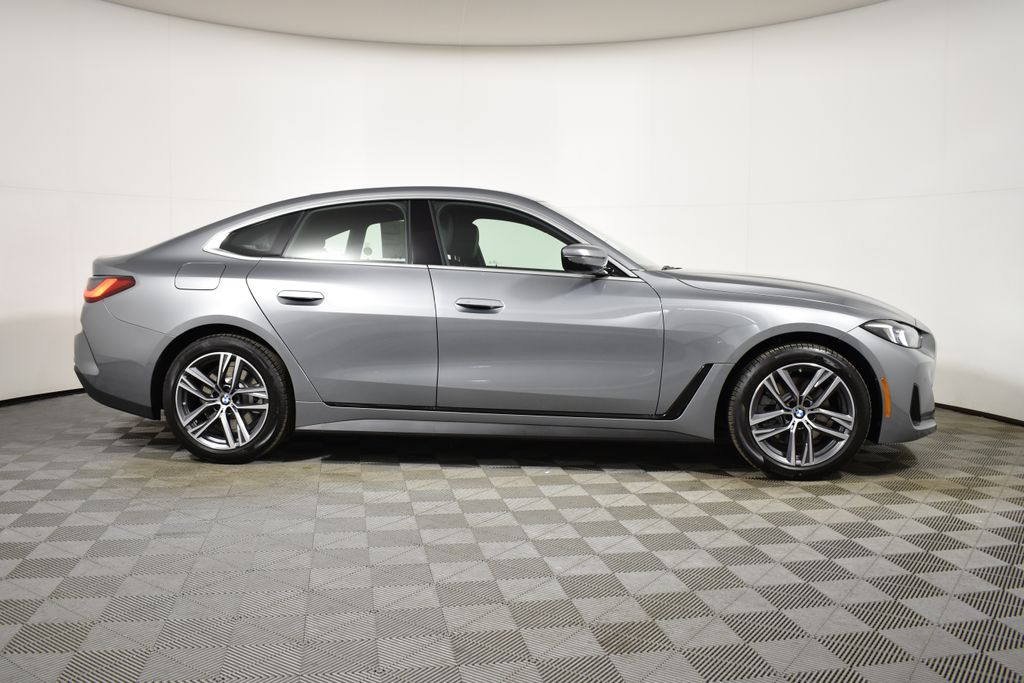 Thumbnail: 2026 BMW 4 Series - 8