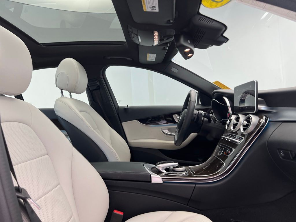 Thumbnail: 2018 Mercedes-Benz C-Class - 8