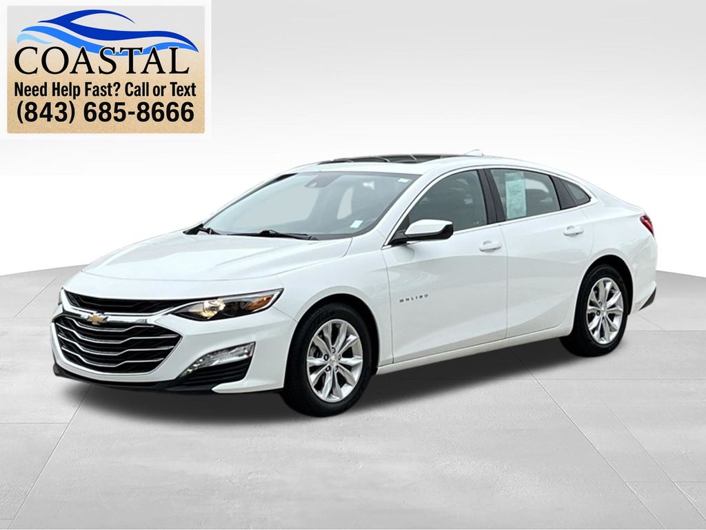 2024 Chevrolet Malibu LT White at Matthews Motors of Wilmington