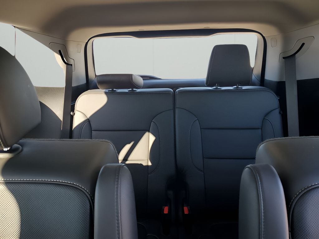 Used Car 2023 Gmc Acadia  Slt For Sale Under $35,000 In Austin, Texas