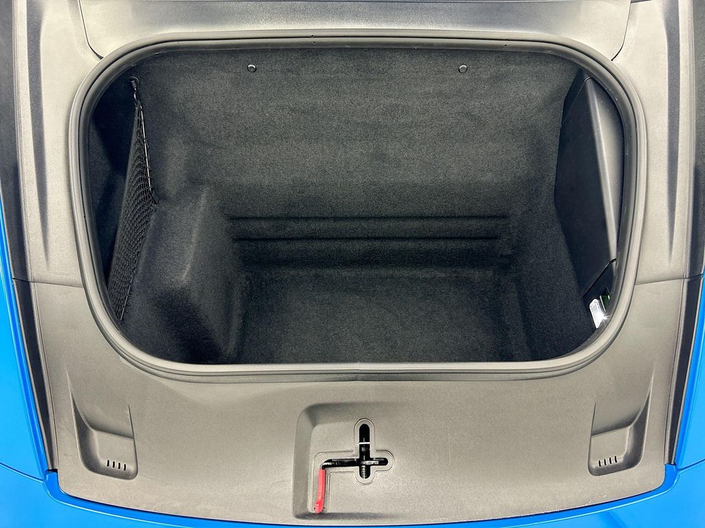 Thumbnail: 2022 Porsche 911 - 26