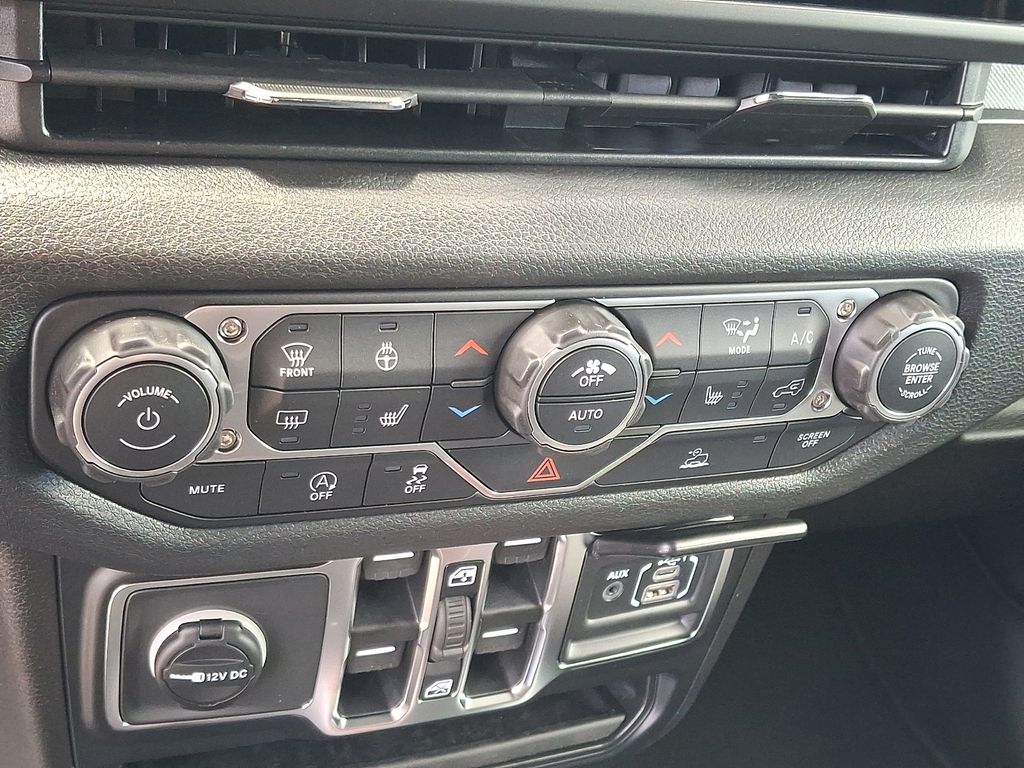 New 2026 Jeep Wrangler SUV
