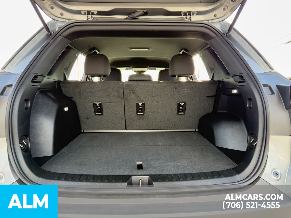 Used 2026 Silver GMC Elevation image 20