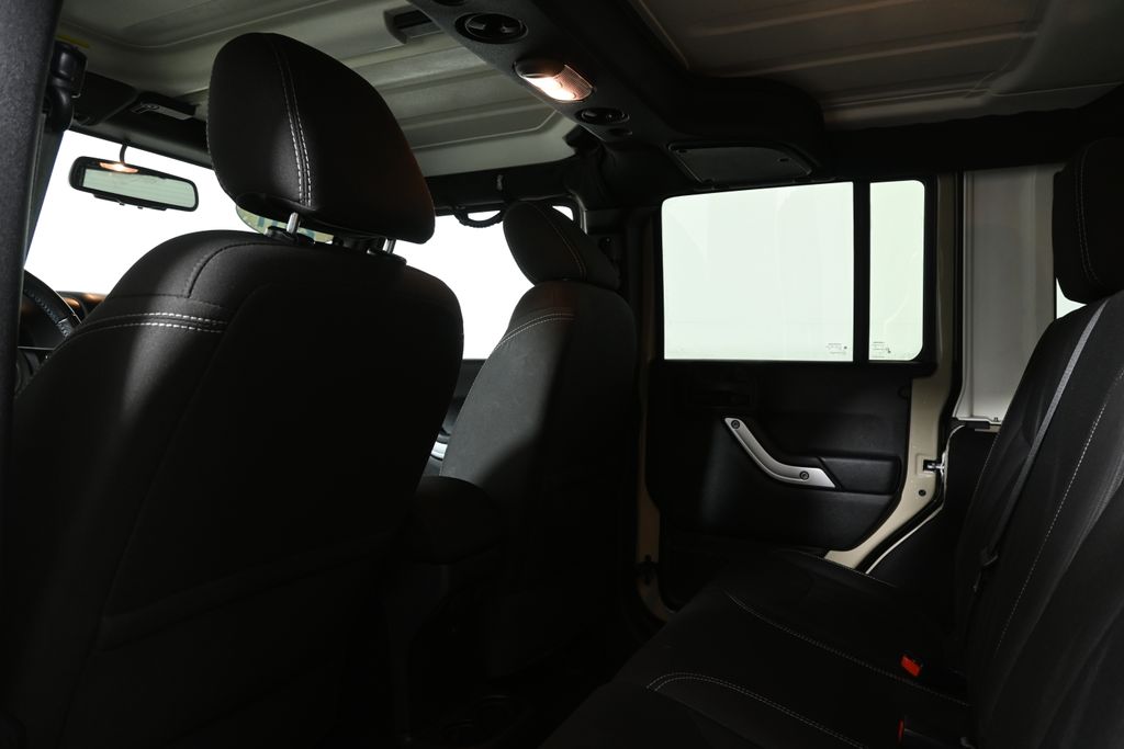 Thumbnail: 2017 Jeep Wrangler - 26