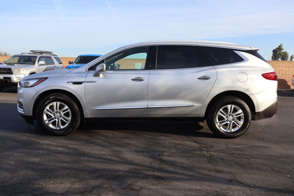 2019 Buick Enclave Essence 8