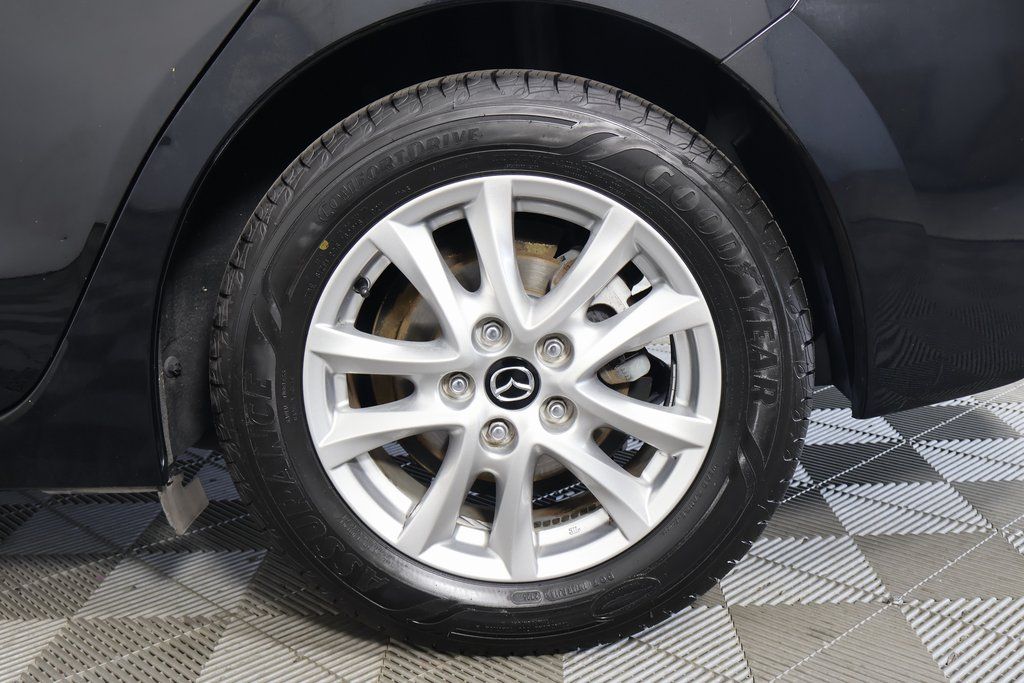 Thumbnail: 2014 Mazda Mazda3 - 16