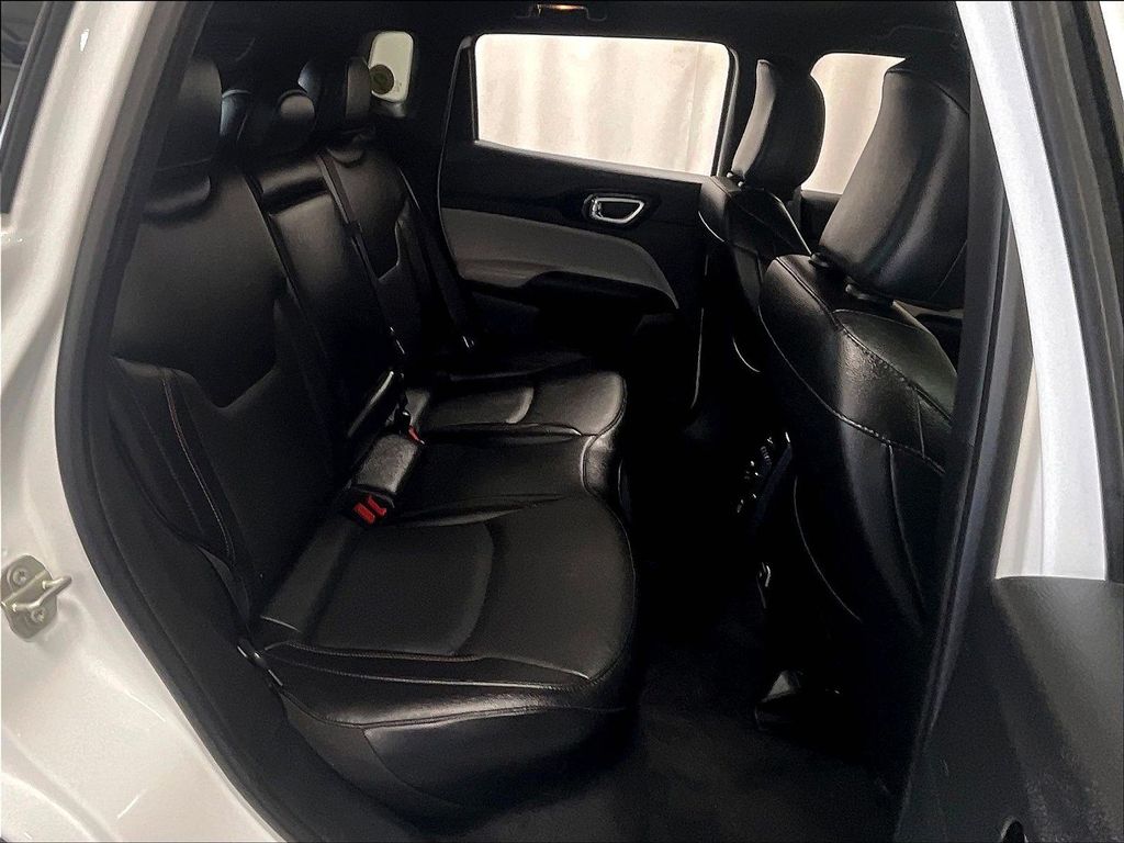 2024 Jeep Compass — photo 16