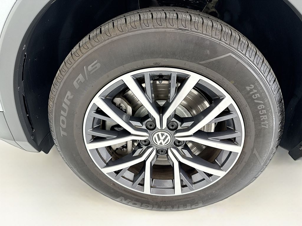 Thumbnail: 2020 Volkswagen Tiguan - 28