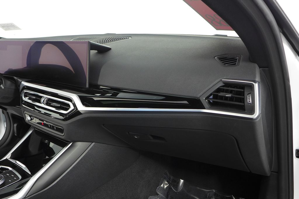 Thumbnail: 2024 BMW i4 - 14