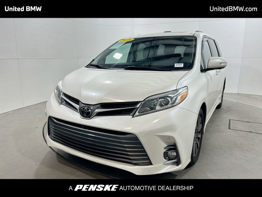 2018 Toyota Sienna Limited -
                Roswell, GA