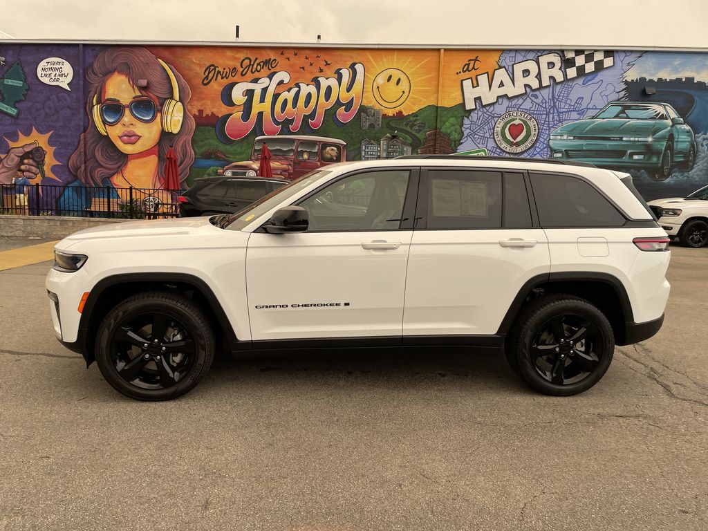 Used 2026 Jeep Grand Cherokee SUV