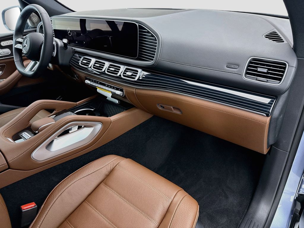Thumbnail: 2026 Mercedes-Benz GLS - 16