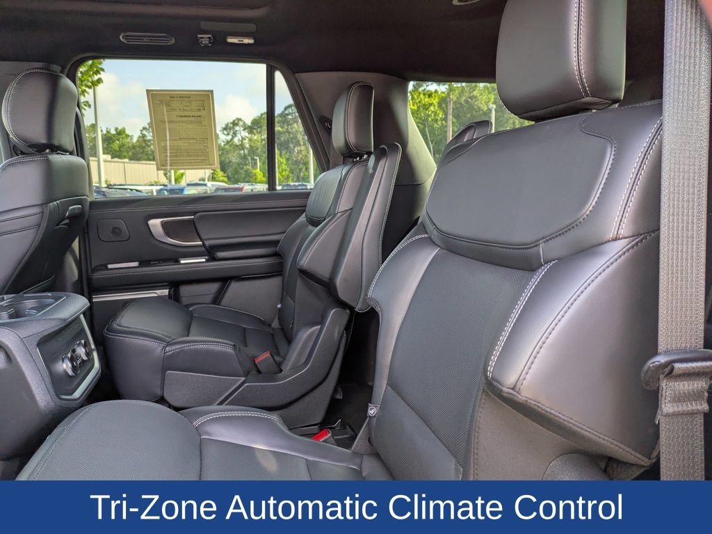 2025 Ford Expedition Platinum MAX