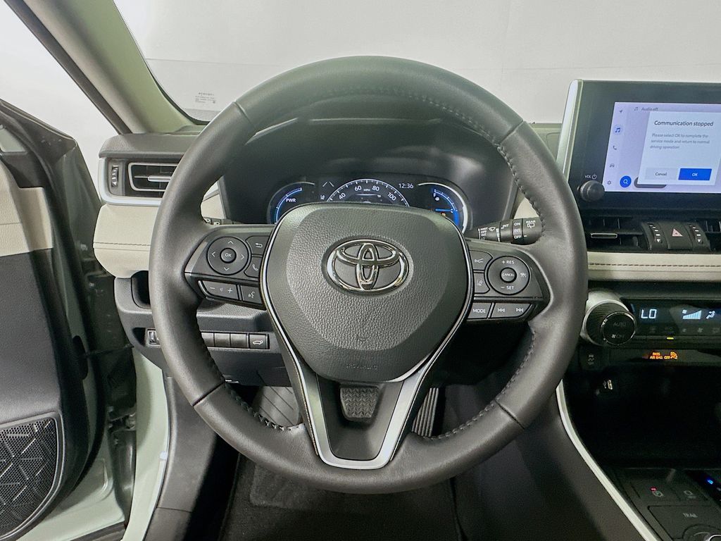 Thumbnail: 2023 Toyota RAV4 - 11