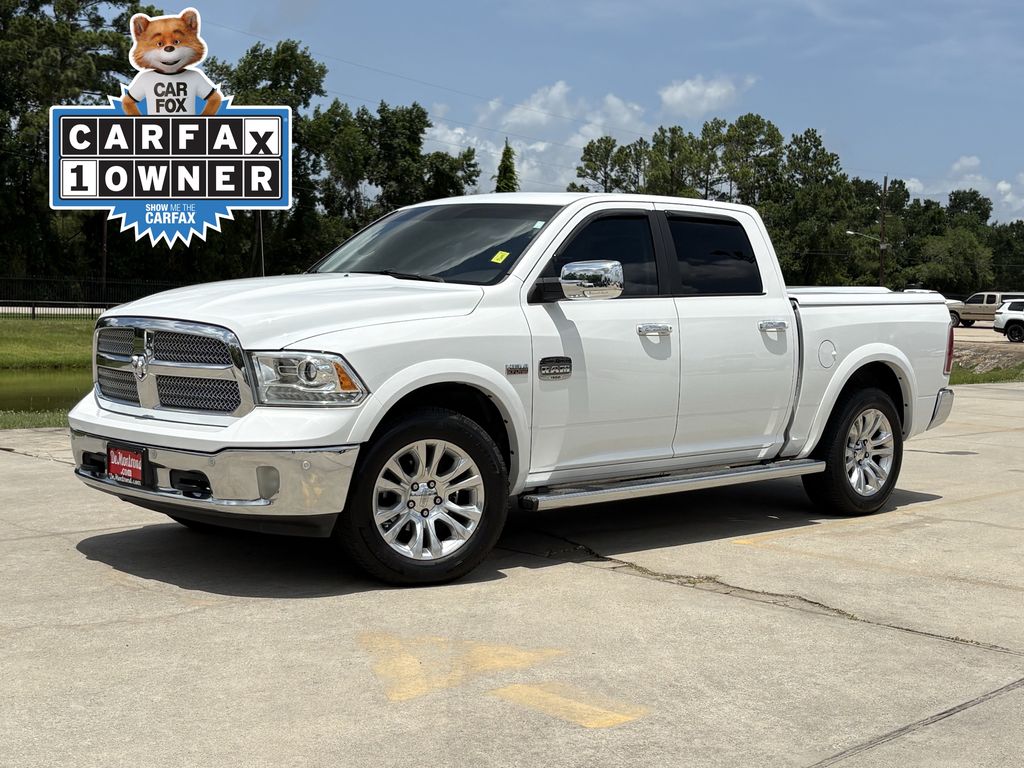 Bright White Clearcoat 2016 RAM 1500 Pickup Truck Four-Wheel Drive 8-Speed Automatic