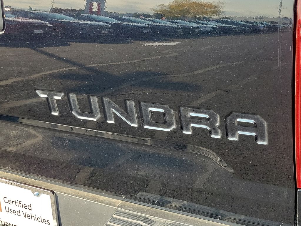 2020 Toyota Tundra SR5 28