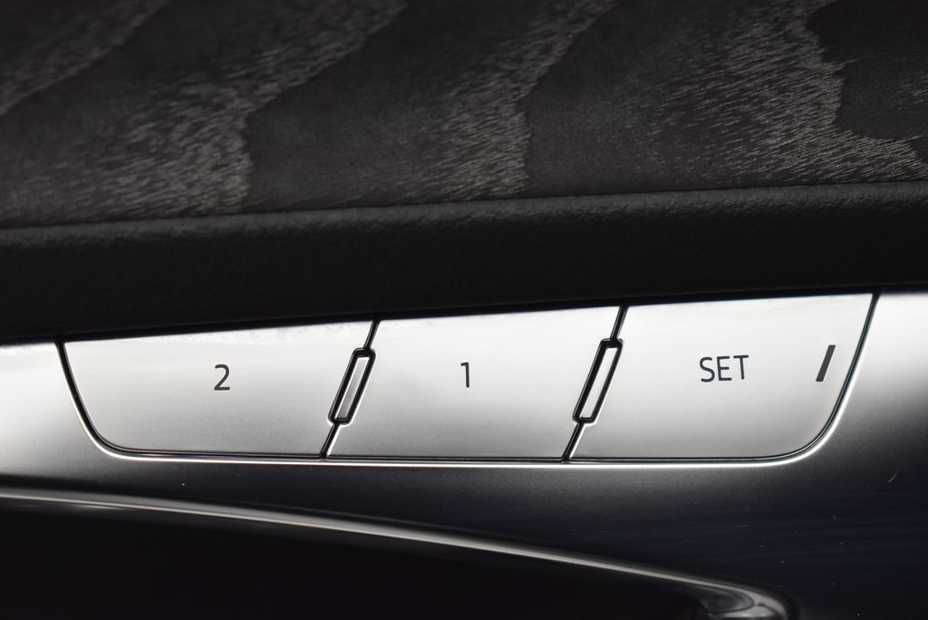 Thumbnail: 2024 Audi A6 - 13