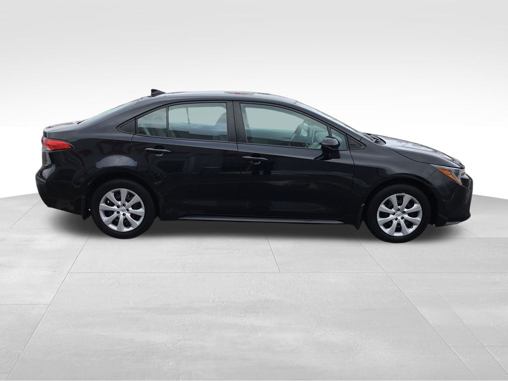 Thumbnail: 2021 Toyota Corolla - 6