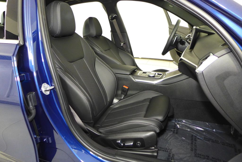 2024 BMW 3 Series 330i xDrive 19