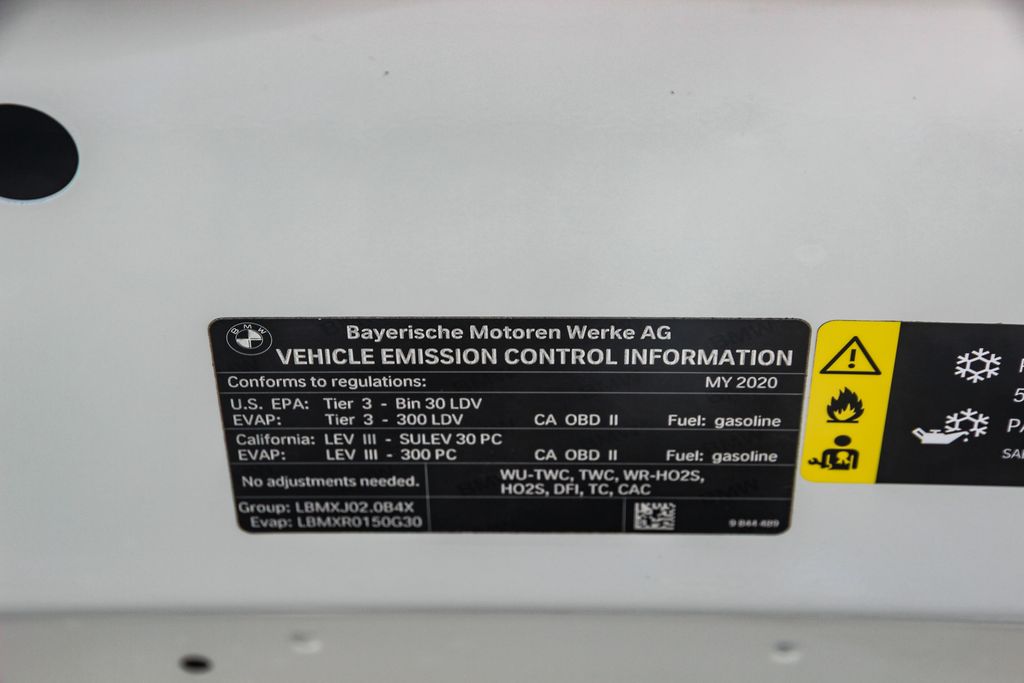 Used 2020 White BMW 330i image 27