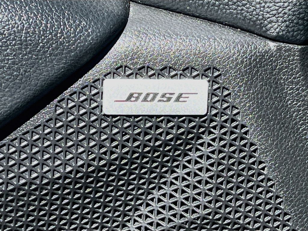 Used 2021 Black Kia SX image 19