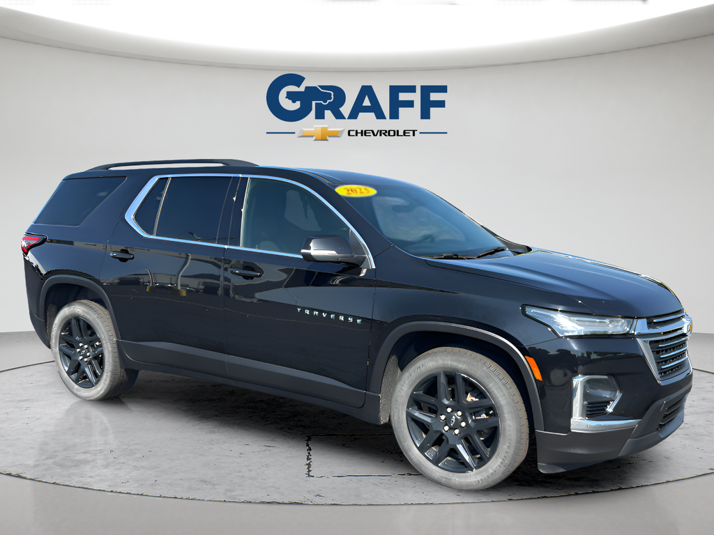 Used 2023 Chevrolet Traverse SUV