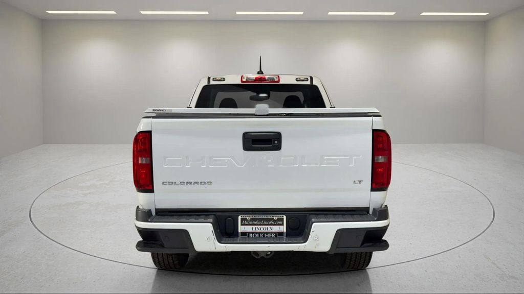 Used 2021 Summit White Chevrolet LT image 4