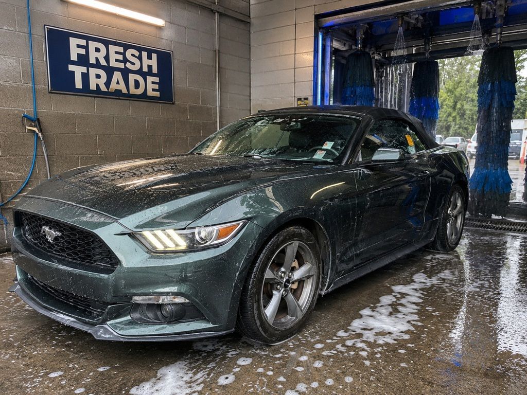 2015 Ford Mustang V6 Convertible's photo