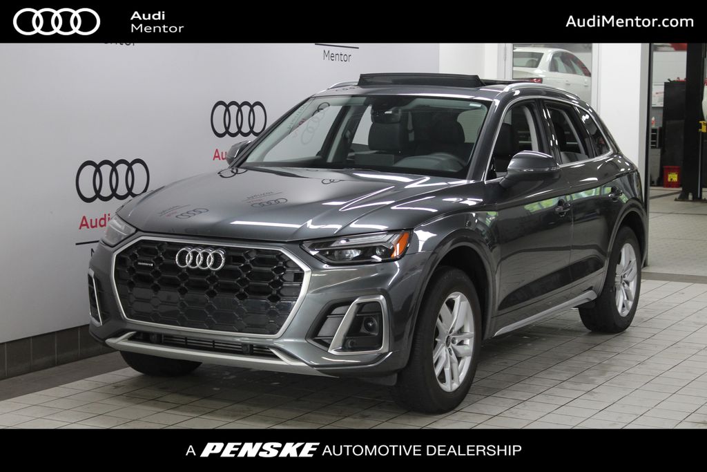2023 Audi Q5 e Premium Hero Image