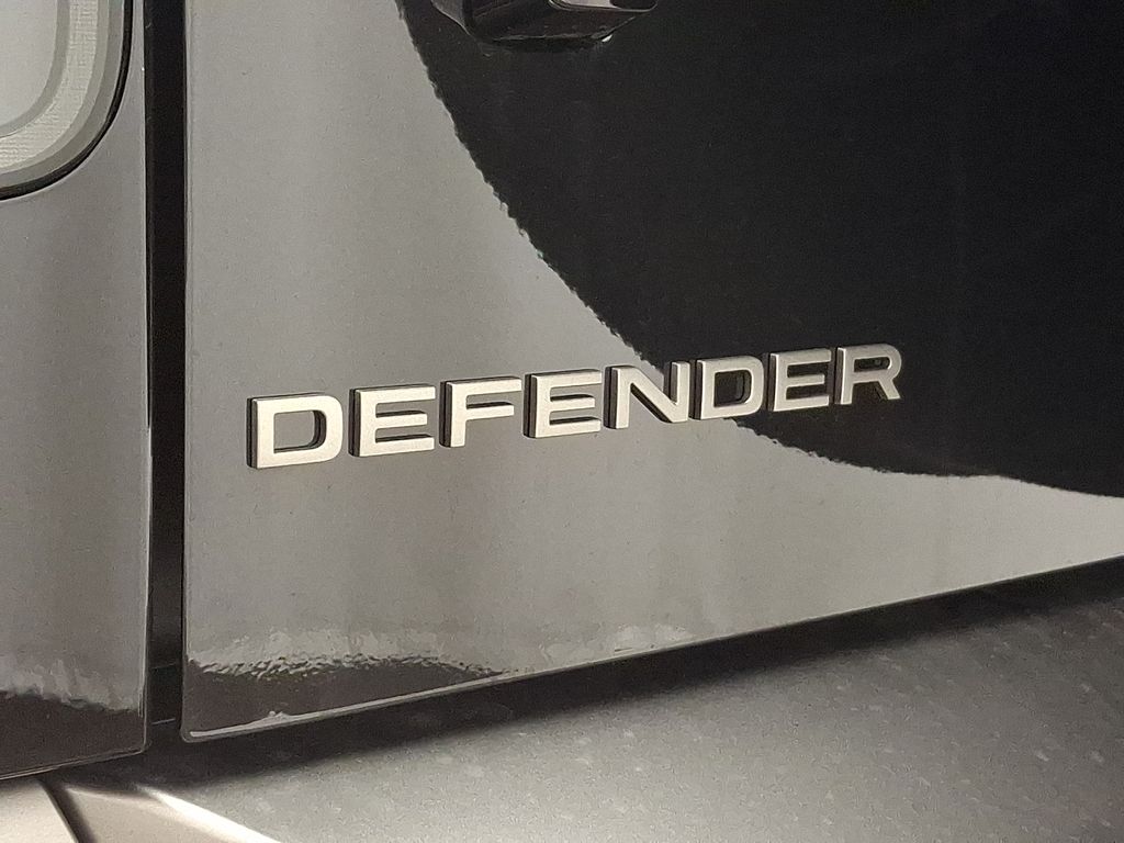Thumbnail: 2026 Land Rover Defender - 22