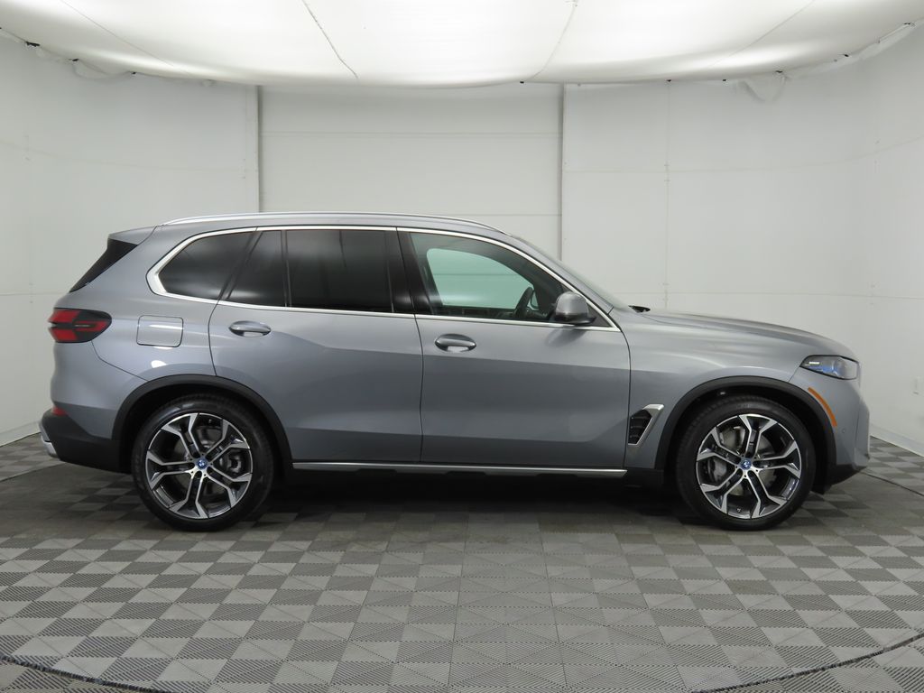 2025 BMW X5 xDrive50e 4