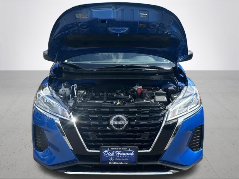 2025 Nissan Kicks Play S