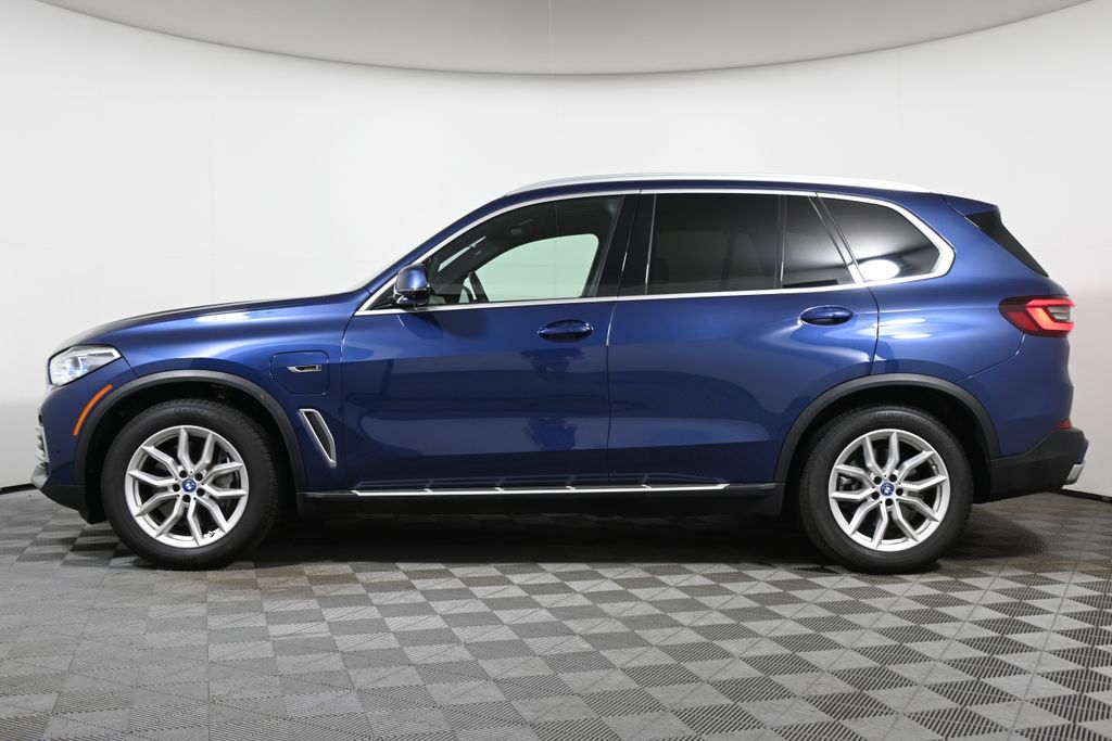 Thumbnail: 2022 BMW X5 - 2