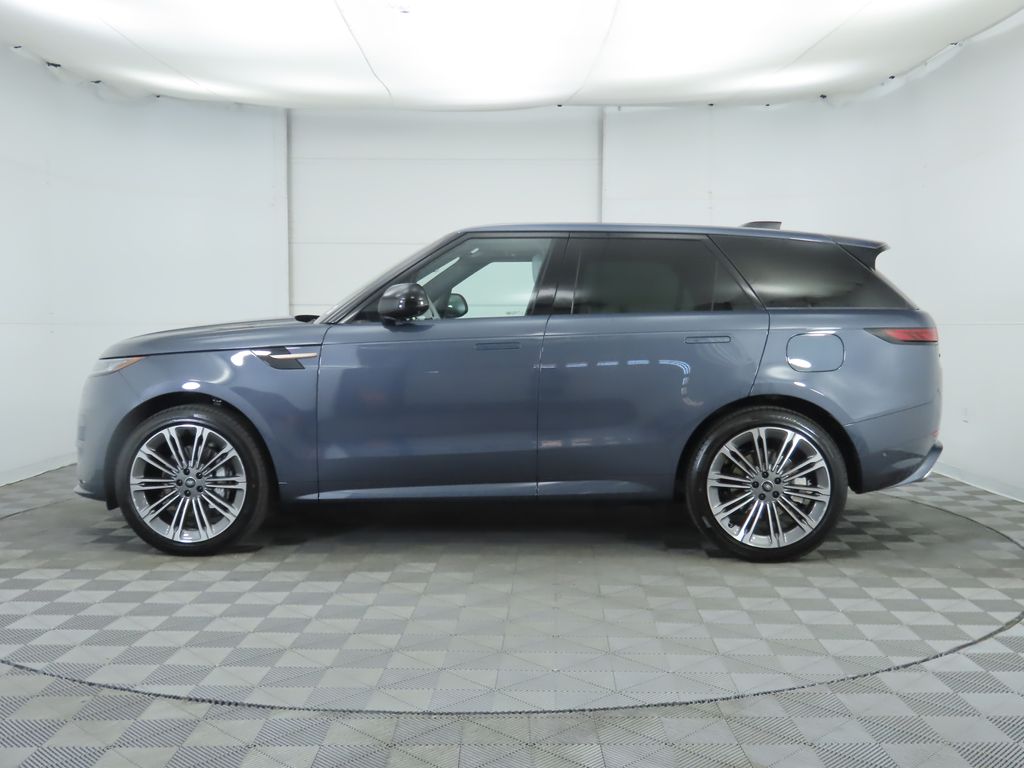 Thumbnail: 2025 Land Rover Range Rover Sport - 8