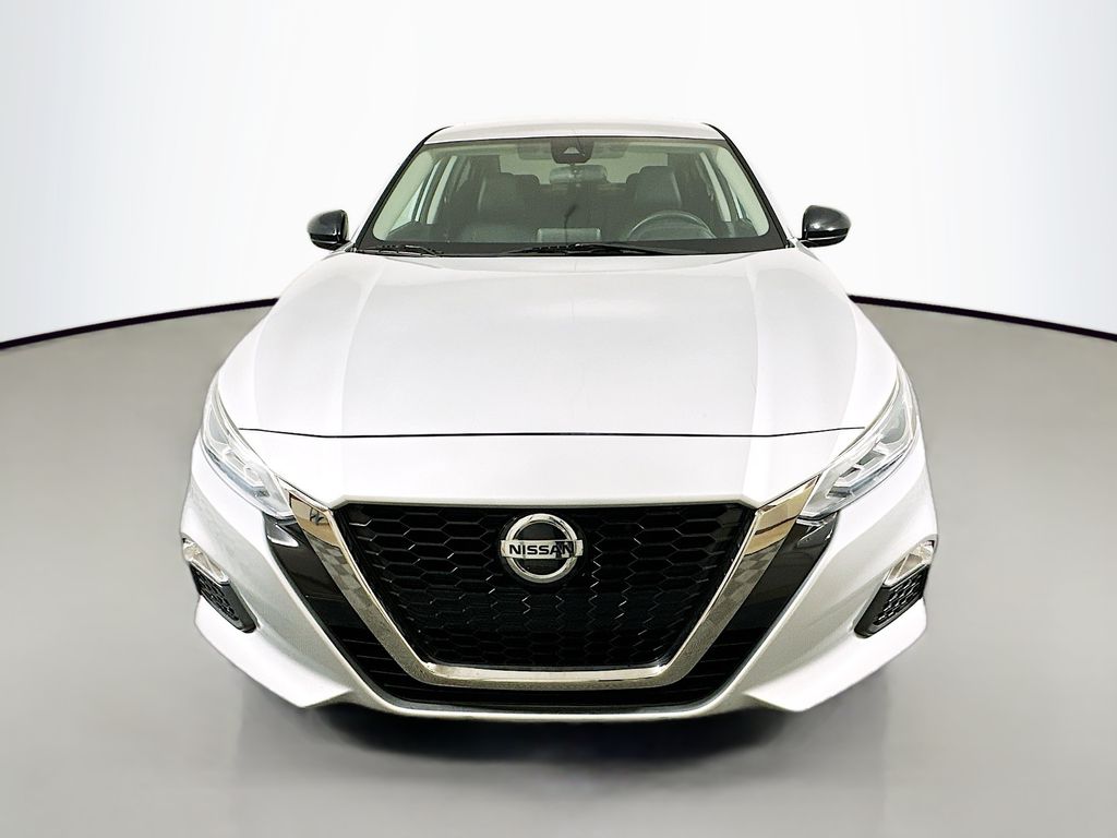 Thumbnail: 2020 Nissan Altima - 2