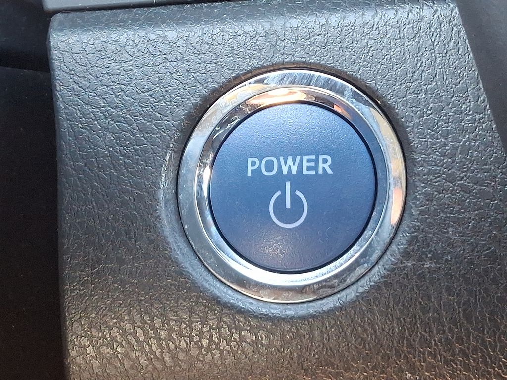 2022 Toyota Camry LE 23