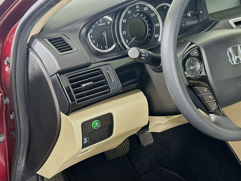 Thumbnail: 2016 Honda Accord - 10