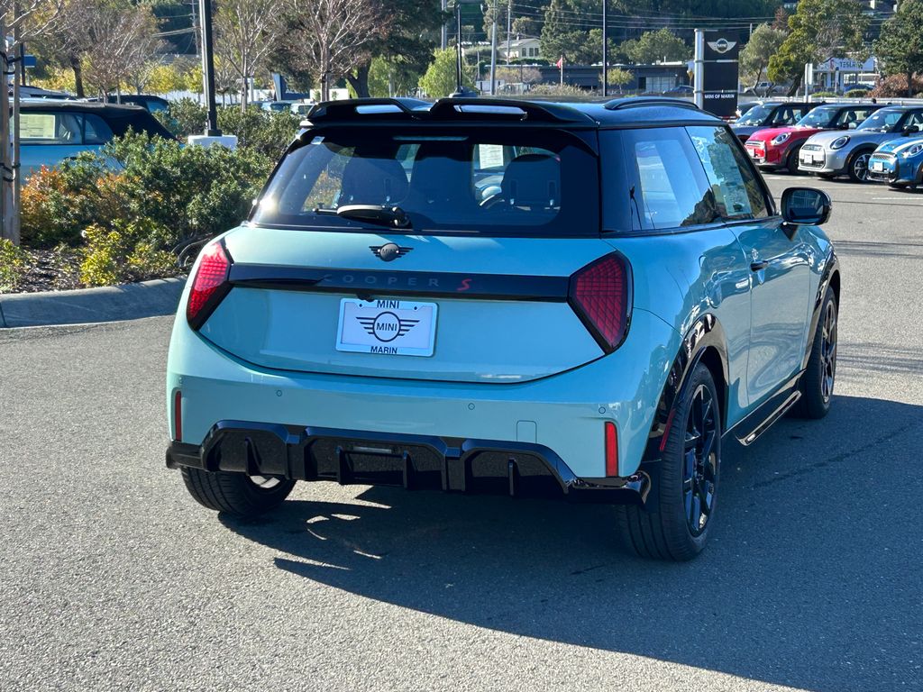 Thumbnail: 2026 MINI Cooper - 5