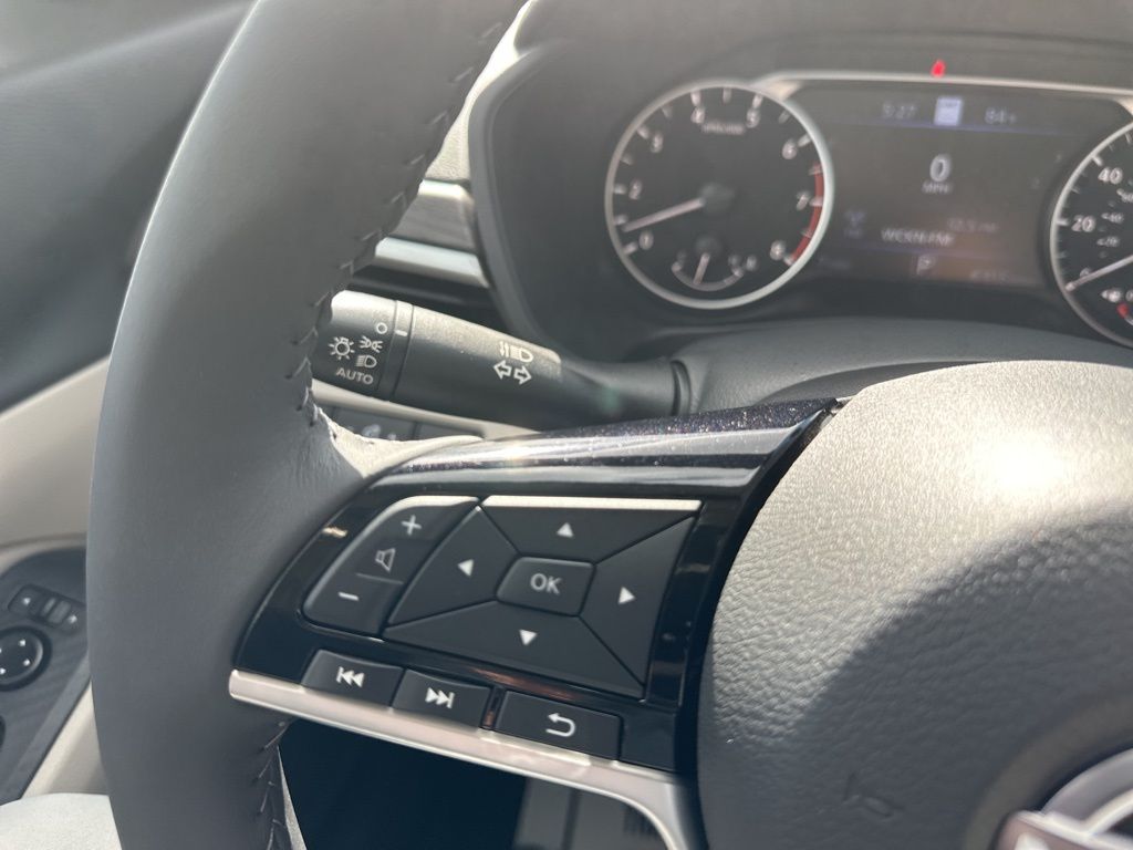 2025 Scarlet Ember Nissan Altima 2.5 SV FWD Sedan