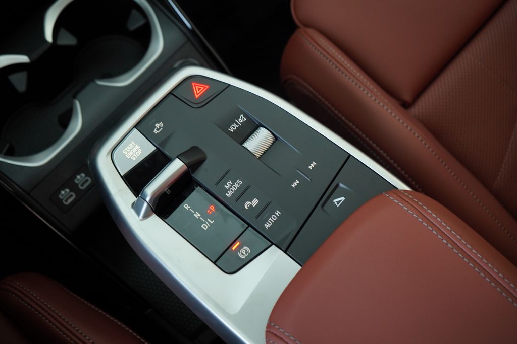 Thumbnail: 2026 BMW X1 - 18